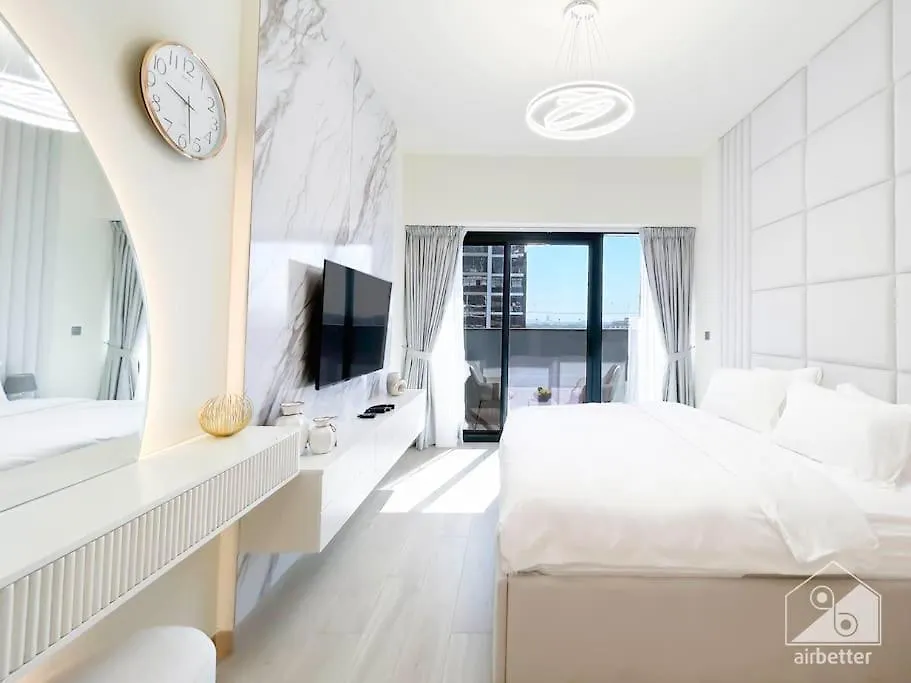 Apartament Luxury Living In Azizi Riviera & Cozy Balcony Dubaj 0*,