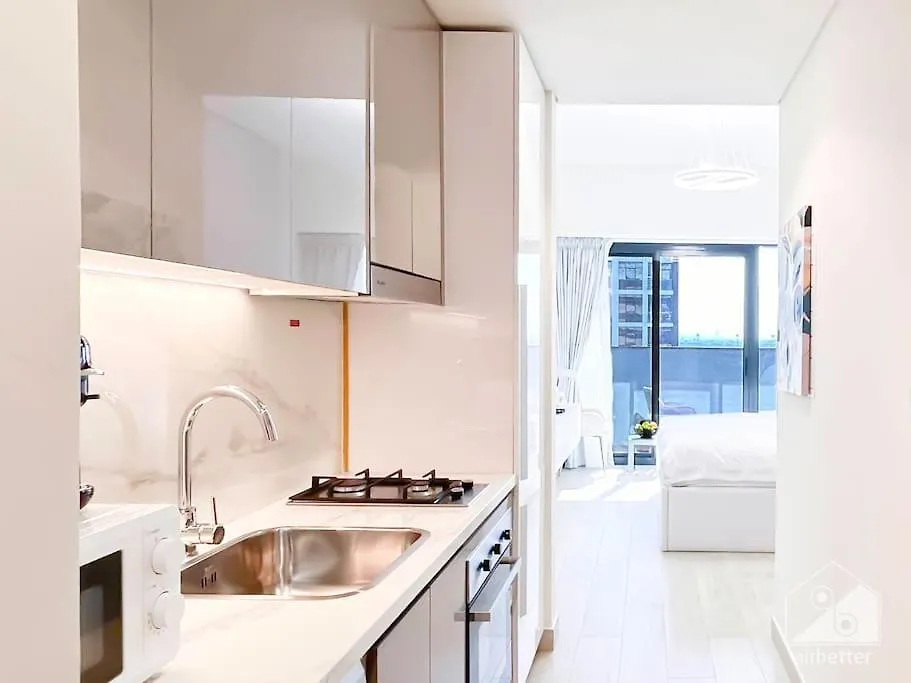 Apartament Luxury Living In Azizi Riviera & Cozy Balcony Dubaj 0*,  Zjednoczone Emiraty Arabskie